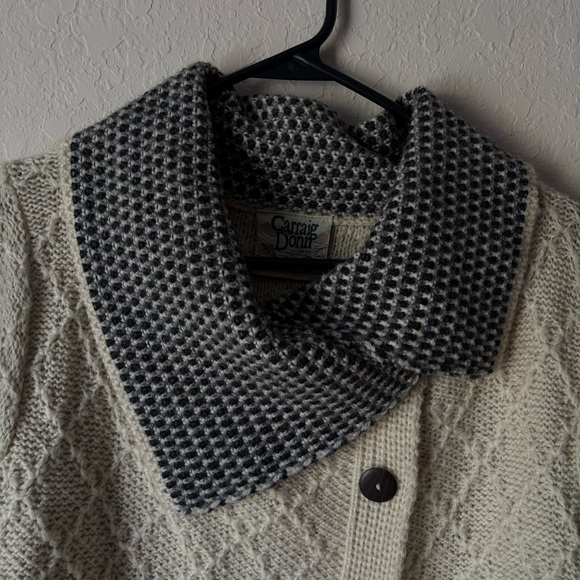 Carraig Donn | Women's 100% Wool Chunky Knit Longline Cardigan Size Medium - Picture 2 of 9